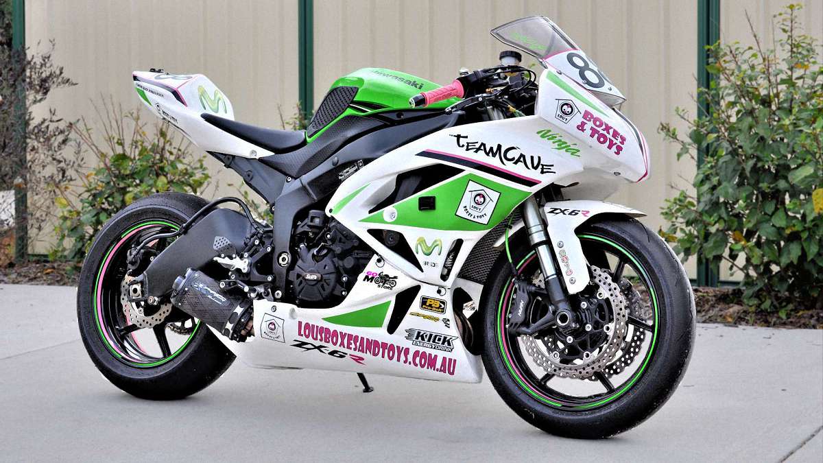 TeamCave Track Action Track Bikes